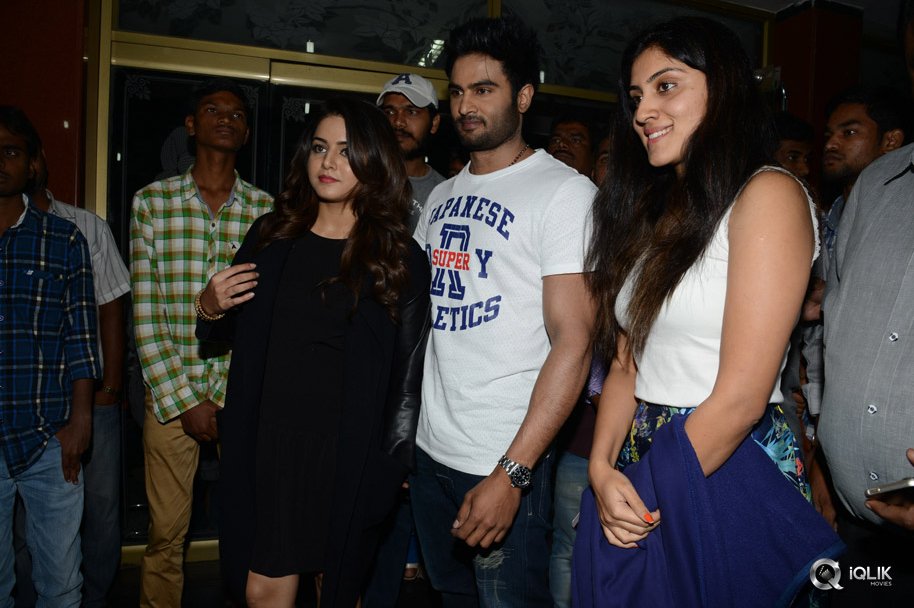 Bhale-Manchi-Roju-Movie-Premiere-Show